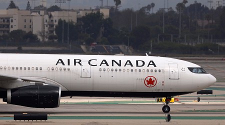 Air Canada will make inflight Wi-Fi free starting in May