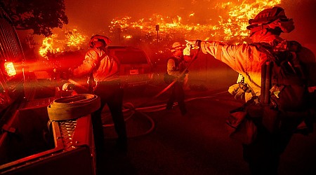 Malibu Wildfire Expands, Thousands Evacuated as Weather Improves