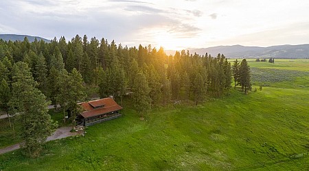 Live Like a Modern Professional Cowboy at This All-Inclusive Montana Ranch Resort