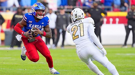 Sources: Kansas QB Daniels to return in 2025