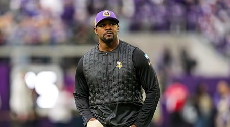 Report: Bears Seek HC Interviews with Vikings' Brian Flores, Steelers' Arthur Smith