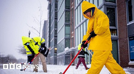 Five dead as huge winter storm grips swathe of US