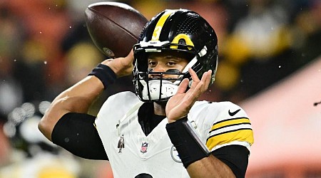 Steelers vs. Ravens odds, line, spread: 2025 Wild Card Weekend picks, prediction from NFL model on 31-14 roll