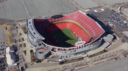 Kansas City Chiefs, CSL send out fan survey on Arrowhead