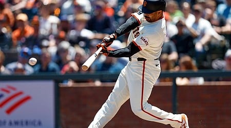 SF Giants avoid arbitration with Wade, Doval, Rogers