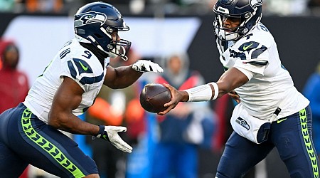 Seahawks' Walker to play after 2-game absence