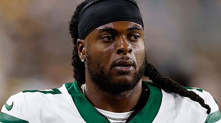 Jets’ Davante Adams’ Surprising Take on George Pickens As Steelers WR Abandons Media Day