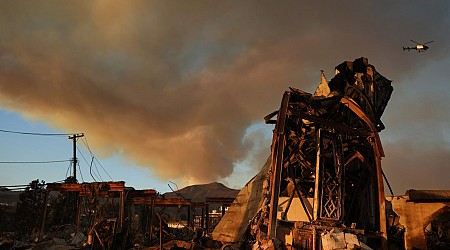 California wildfires live updates: New evacuation orders as Palisades fire expands east