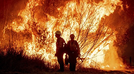 10 people have now died in the wildfires spreading across Southern California