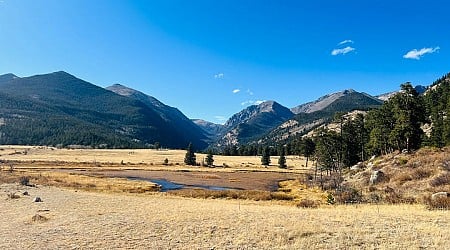 I live an hour from Rocky Mountain National Park. Here are 5 hidden gems I think all tourists should check out in the area.