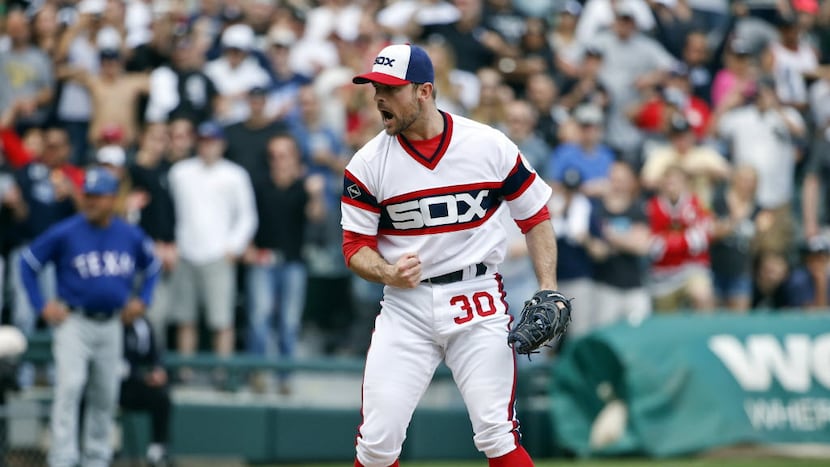 Texas Rangers add to bullpen, agree to deal with right-handed reliever David Robertson