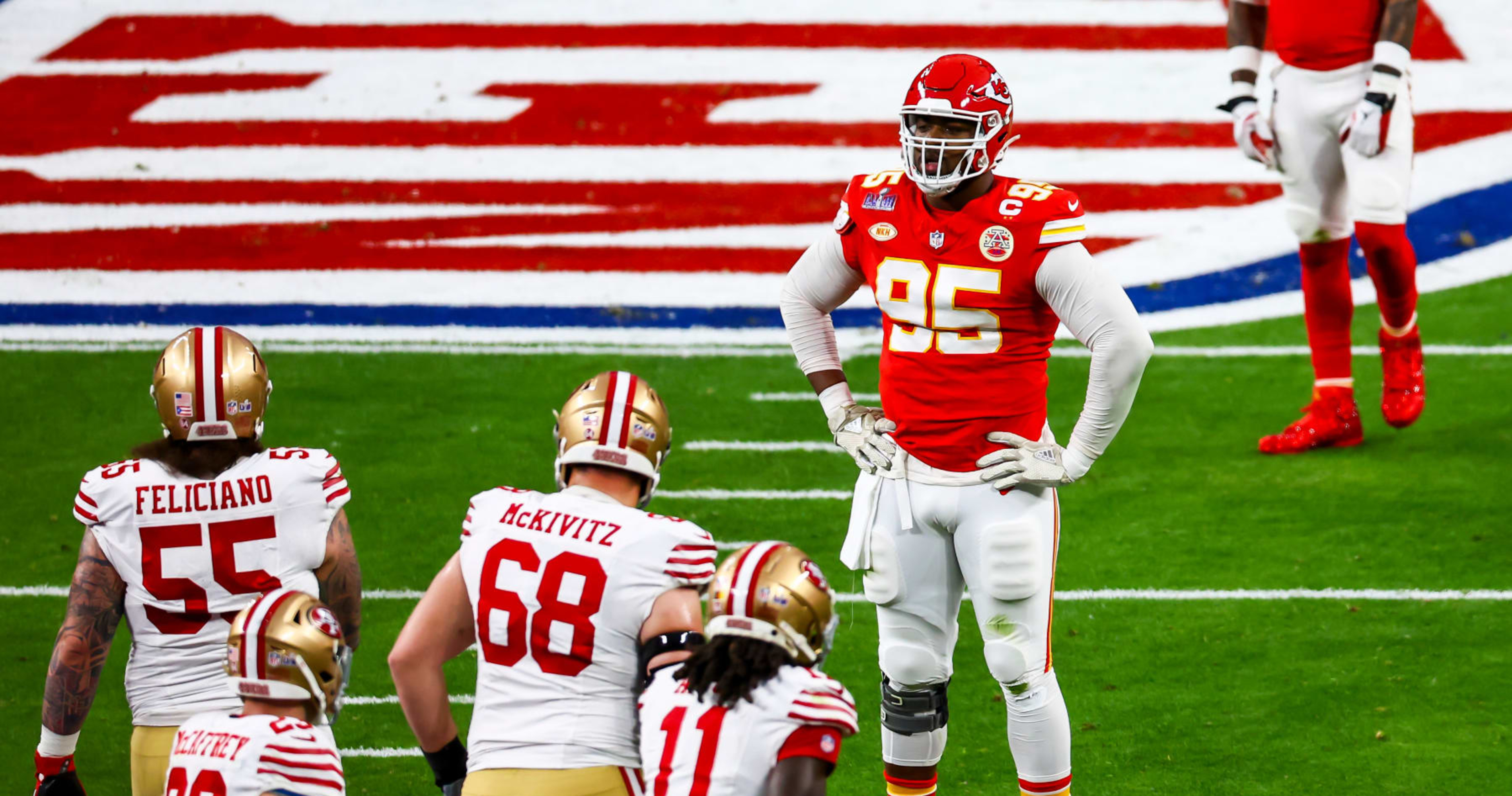 Patrick Mahomes, Chiefs Stars Celebrate Chris Jones' $95M Contract in NFL Free Agency