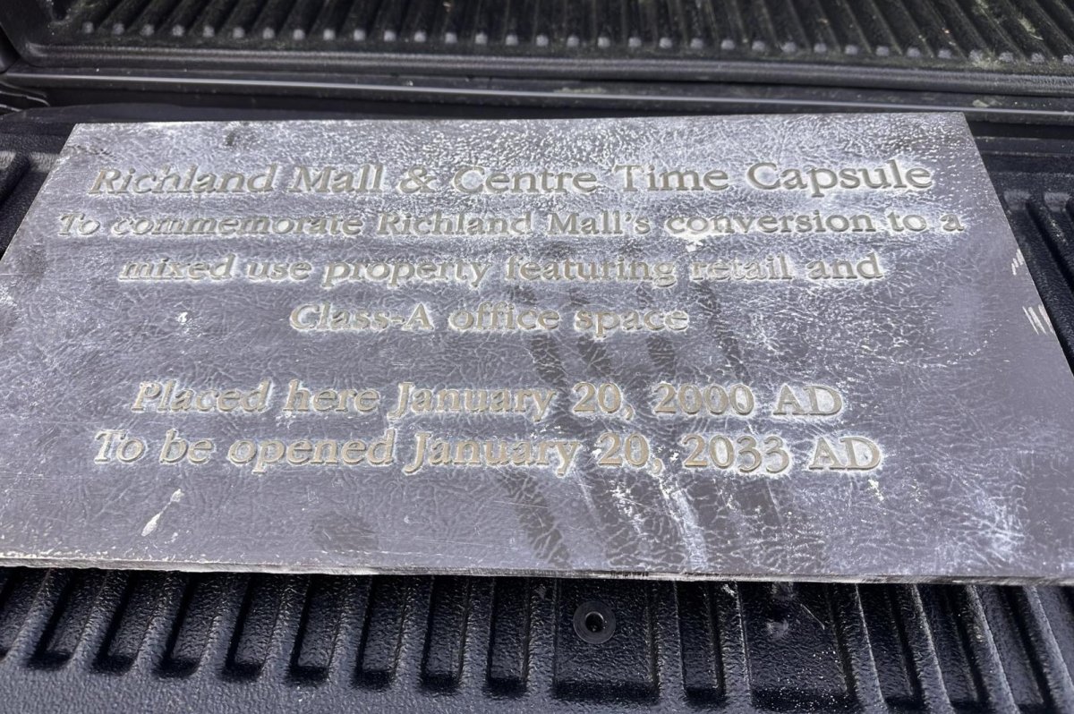 Mall demolition crew finds time capsule in South Carolina