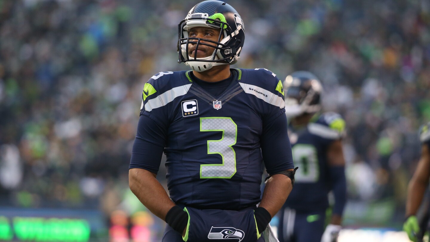 Russell Wilson plans to sign with the Steelers