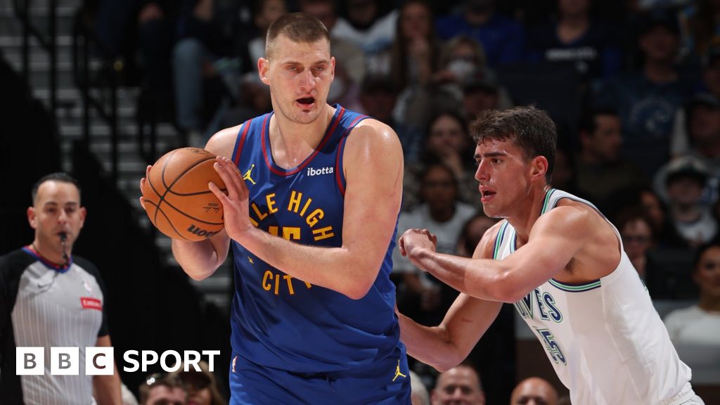 Jokic stars as Nuggets survive Timberwolves rally