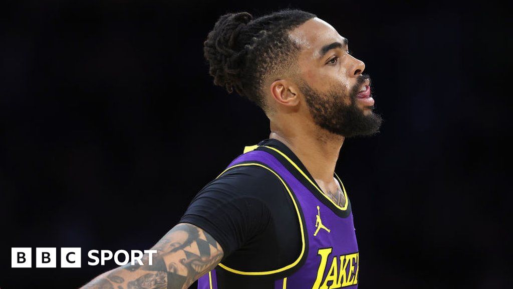Russell scores 44 points to lead Lakers past Bucks