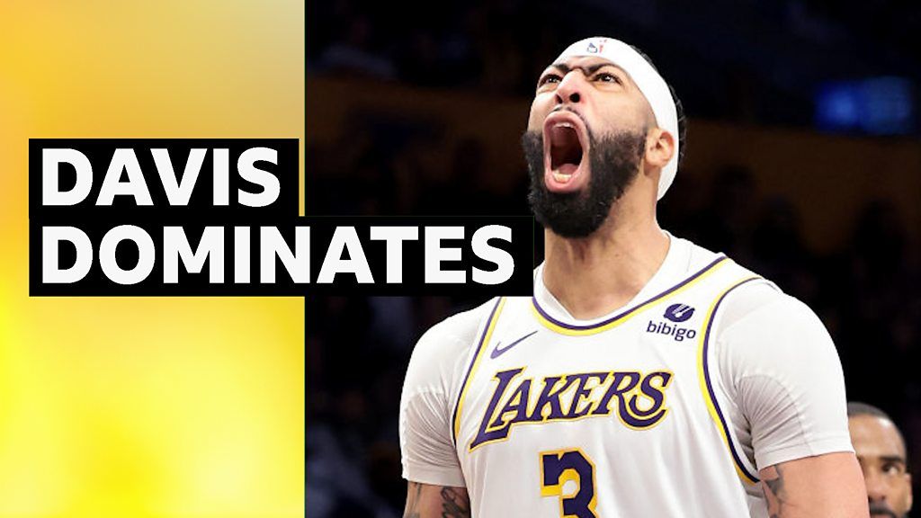 Davis' historic game helps Lakers beat Timberwolves