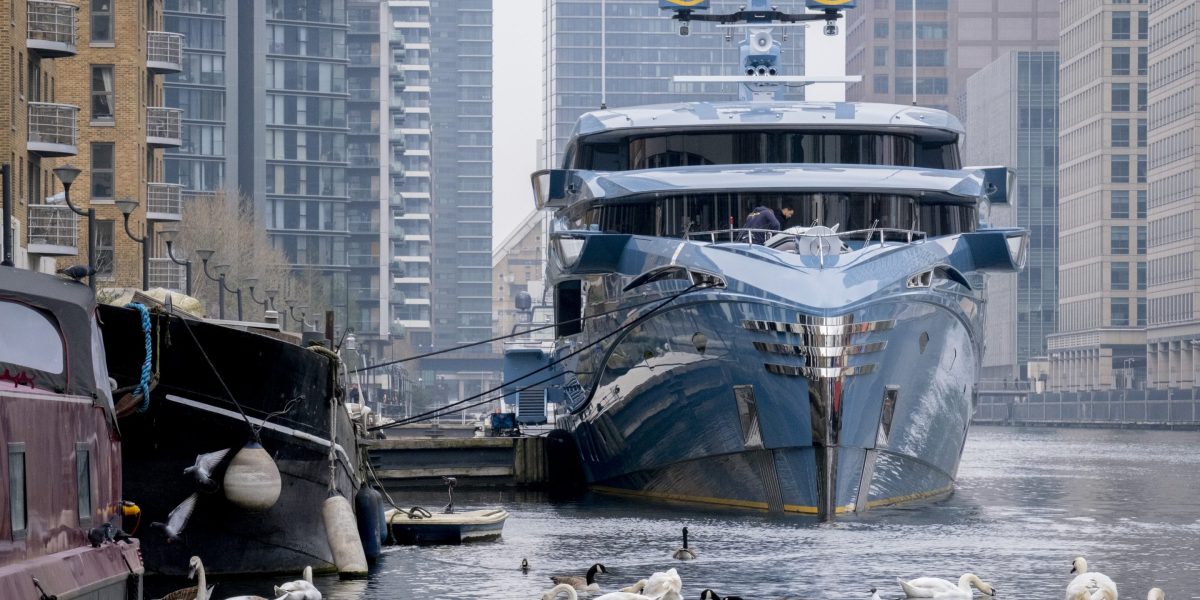 UK government tells Russian tycoons they aren't getting their impounded yachts and private jets back