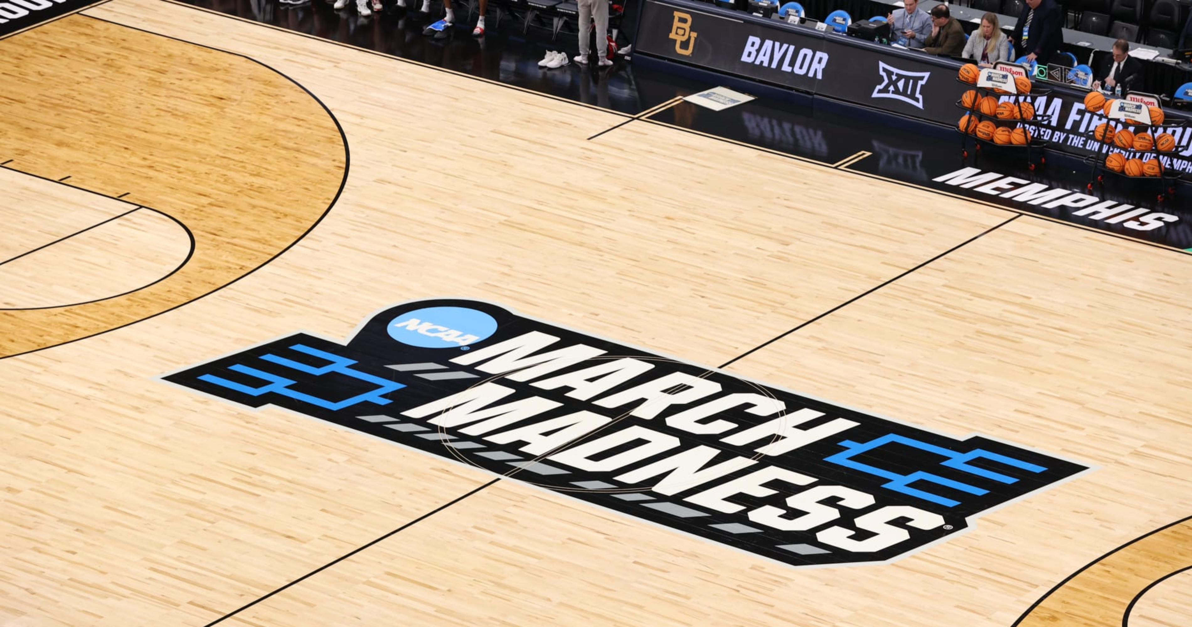 March Madness 2024 Highlights: Live Tracking Top Plays from Friday's Round 1 Results