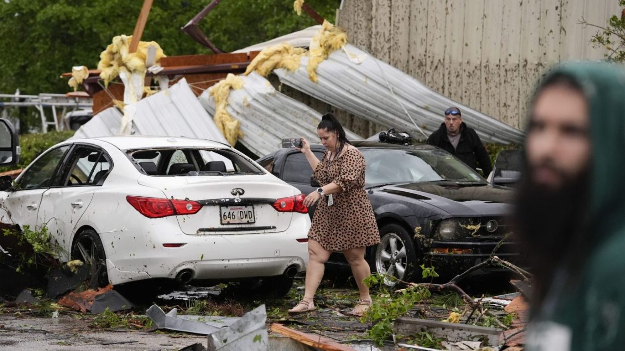 Possible tornado hits Louisiana, police describe ‘unbelievable’ damage