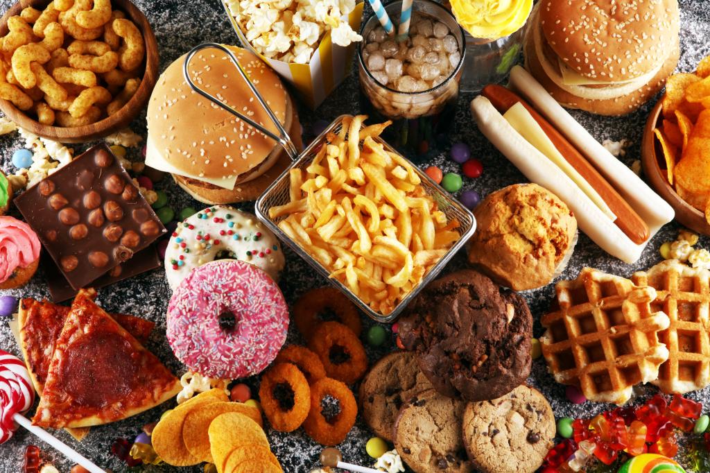 Teens who eat junk food could have long-term memory problems: study