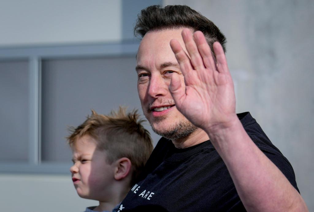 Tesla to ask shareholders to reinstate $55 billion pay package for Elon Musk rejected by Delaware judge