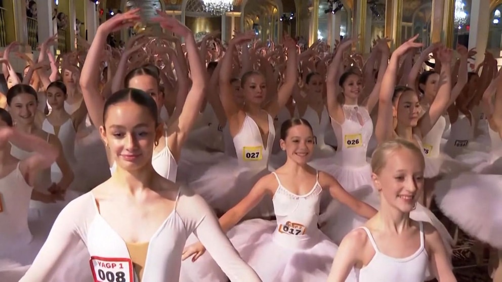 WATCH: 353 ballerinas broke the world record for dancing on pointe in one place