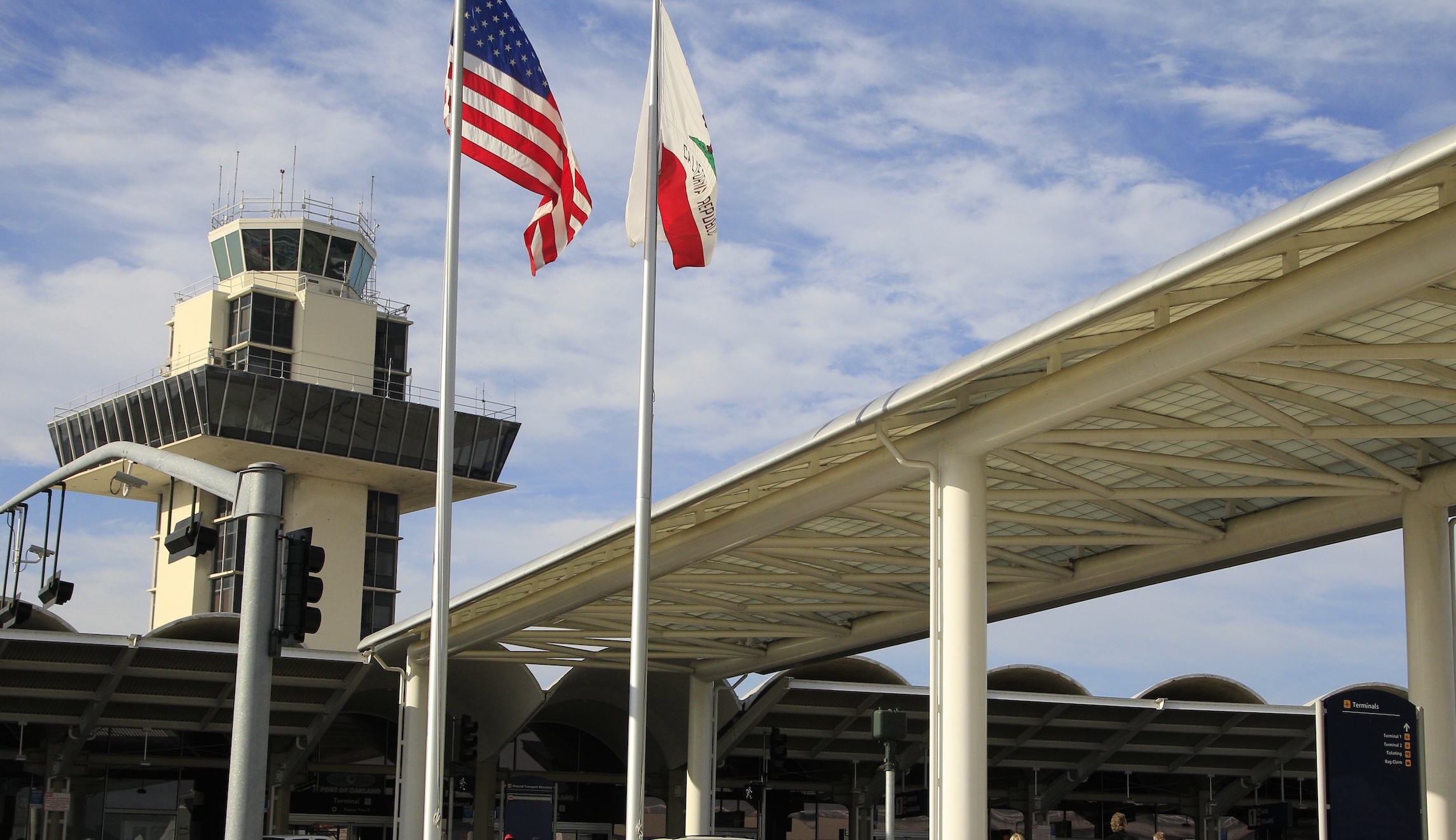 San Francisco sues Oakland over airport name change for ‘causing confusion’