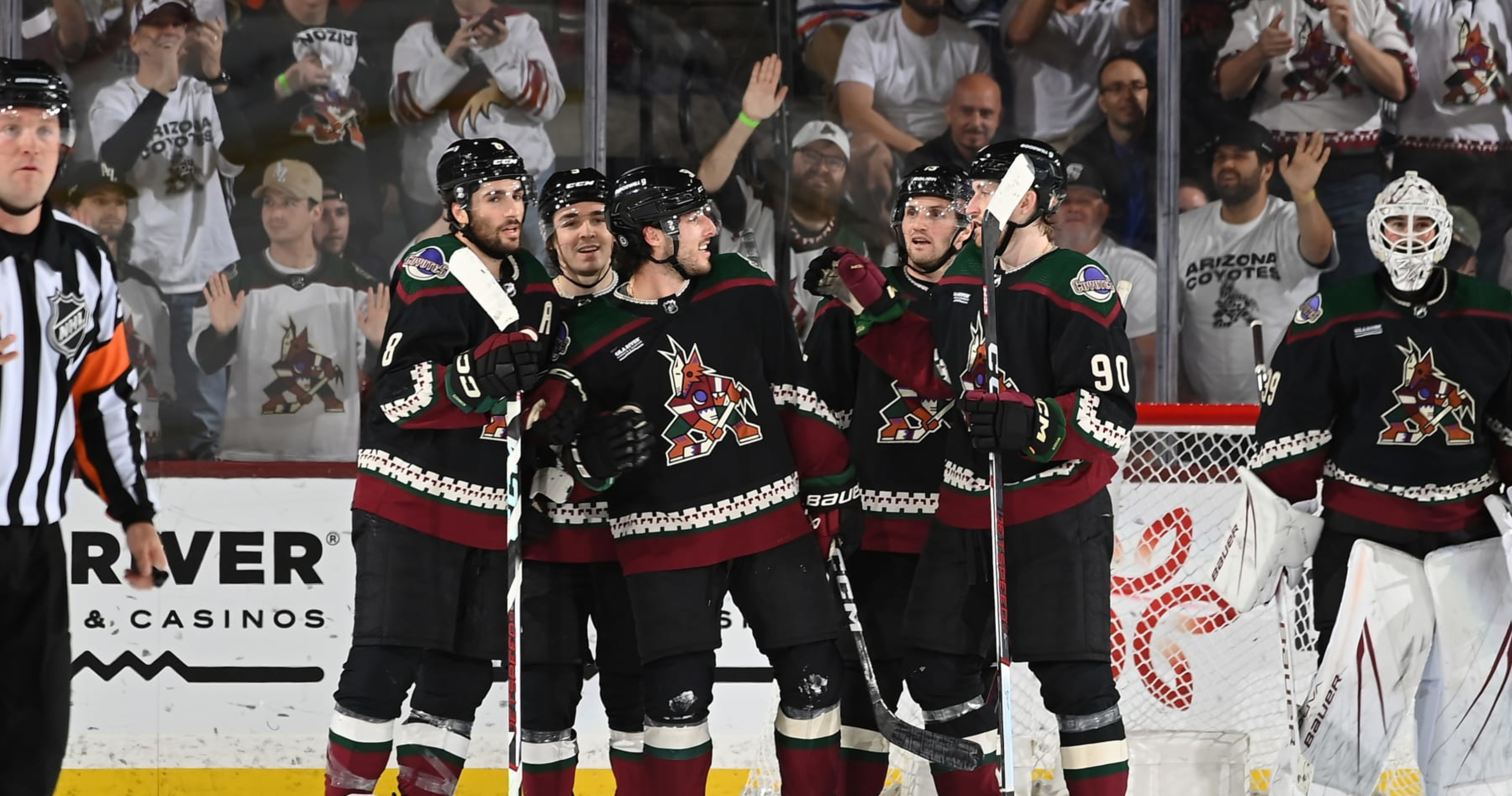 Video: Coyotes Players, Employees Salute Fans Ahead of Rumored Salt Lake City Move