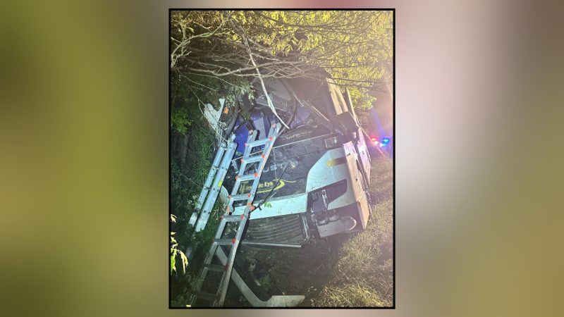 Passenger bus runs off Virginia highway; driver charged
