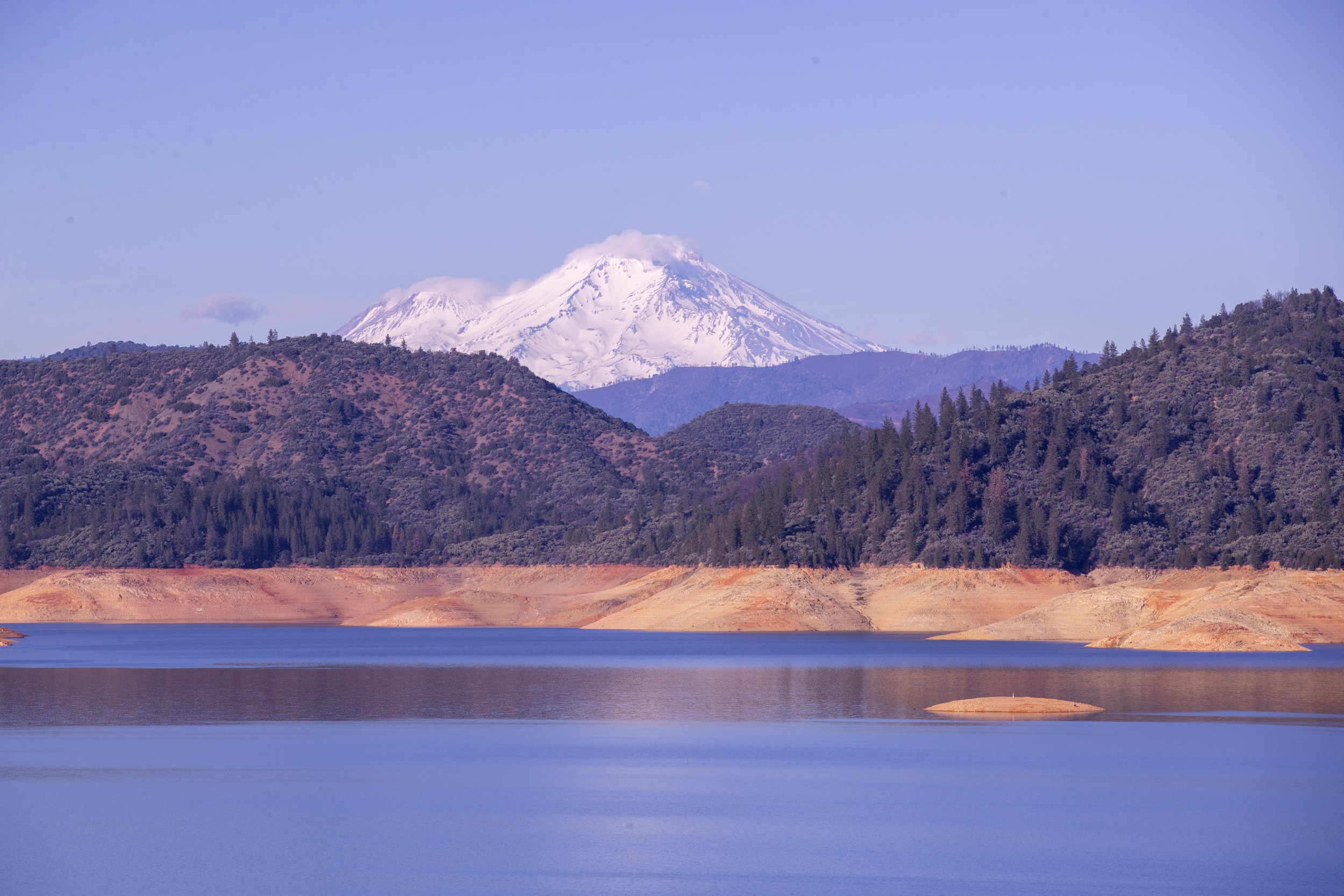 Lake Shasta Update as California's Largest Reservoir Nears Capacity