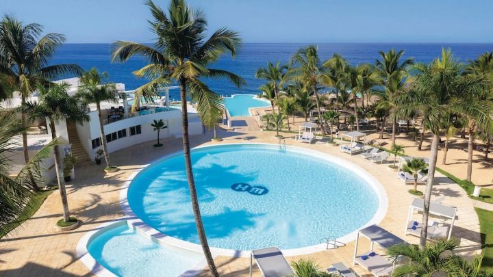 Adults-only 4⭐️ all-inclusive Dominican Republic week