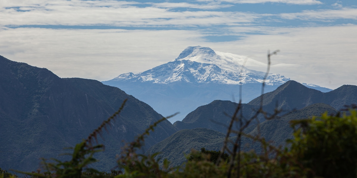 In Ecuador - Zwei Deutsche nach Lawine auf Vulkan vermisst - Suchbedingungen „nicht optimal“