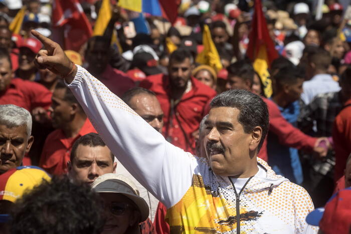 Maduro contro tutti: 'Borrell razzista, Machado terrorista'