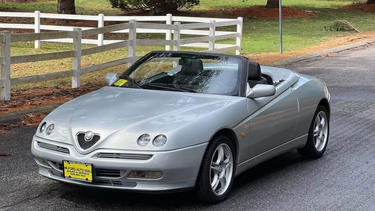 At $12,500, Is This 1998 Alfa Romeo Spider Pretty Fly?
