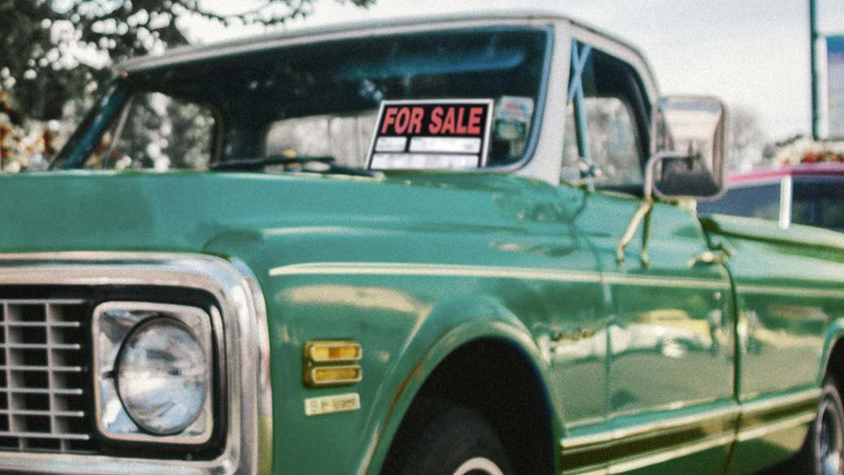 A teacher got fined for putting a For Sale sign in his own truck