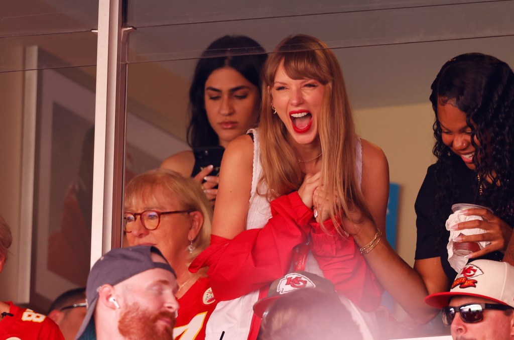 Taylor Swift Likes Post of Kansas City Chiefs' New Draft Pick
