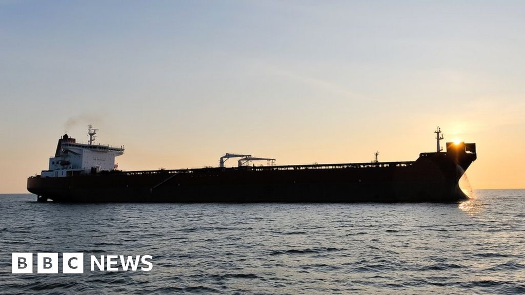 Oil tanker damaged in Houthi missile strike