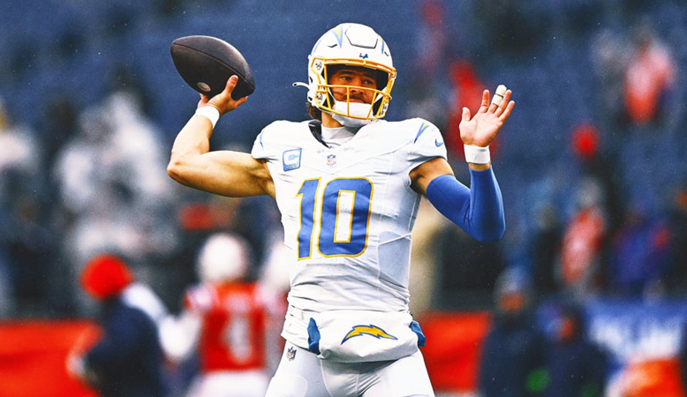 Chargers reportedly denied Justin Herbert trade requests from Patriots, Vikings