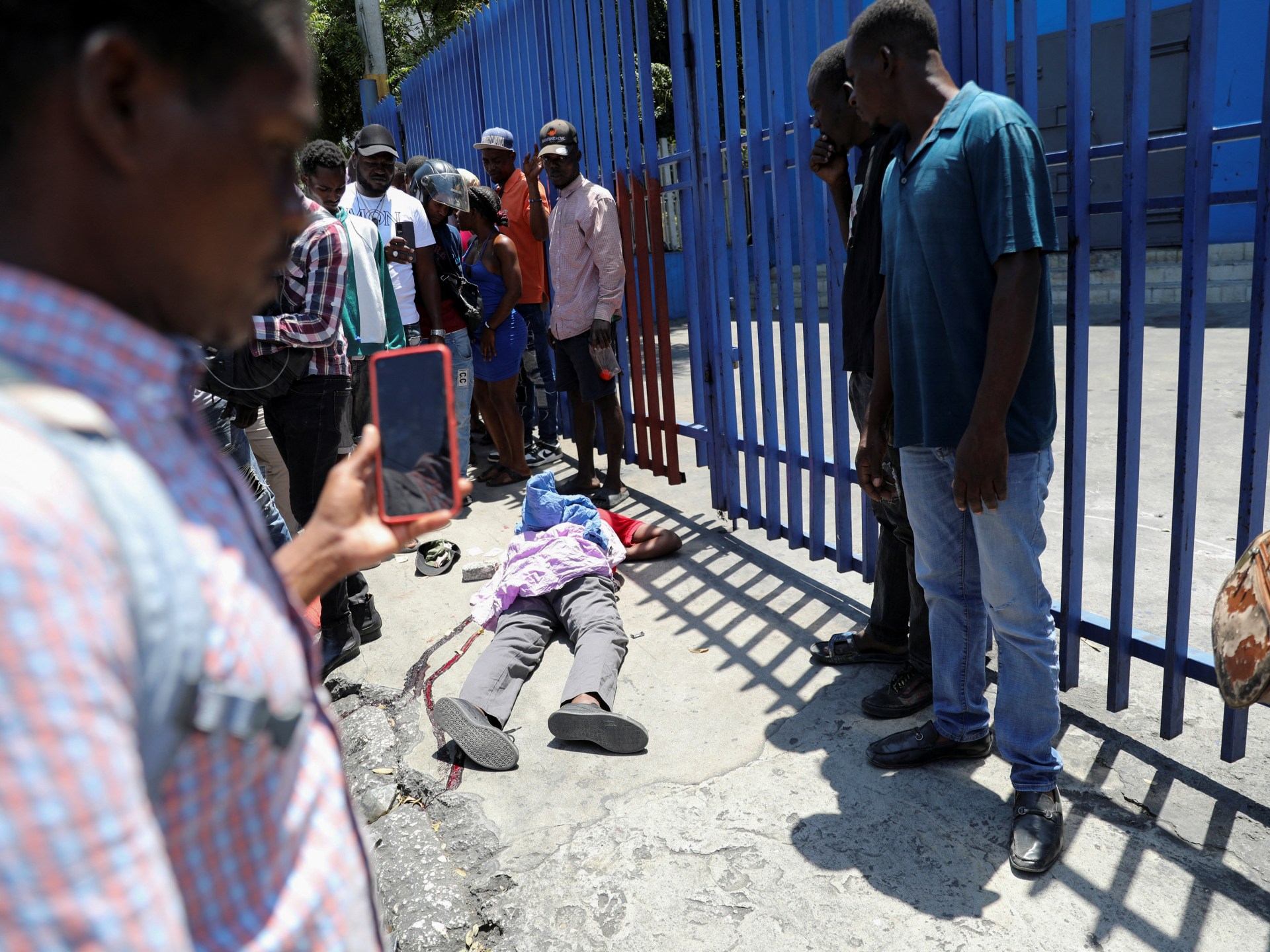 New Haiti PM tasked with stabilising violence-racked country