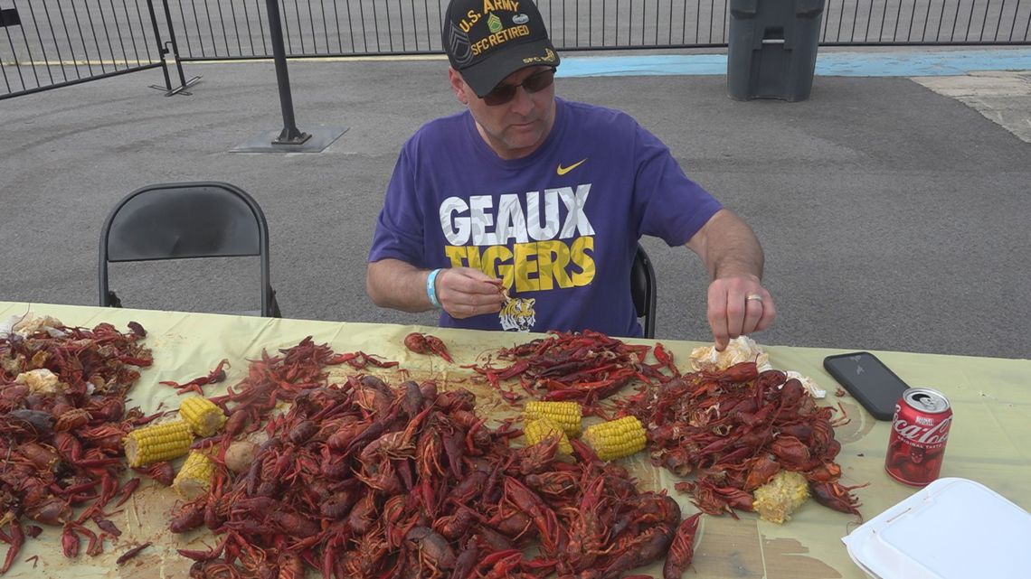 Rosewood's 18th annual Crawfish Festival draws hundreds