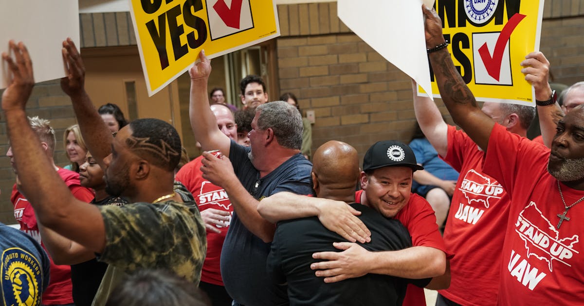 UAW’s Latest Labor Victory Is a Huge Climate Win, Too