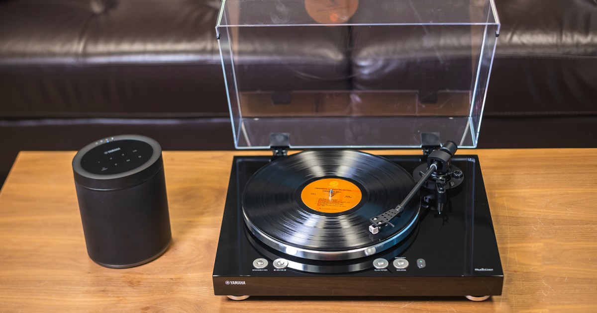 Get up to $1,000 off Victrola, Mobile Fidelity, Yamaha turntables today