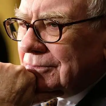 Warren Buffett Doesn’t See Much Reason to Deplete Huge Cash Pile