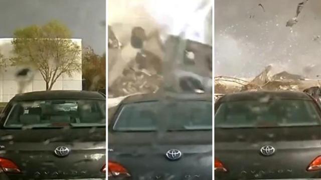 Il tornado in Nebraska rade completamente al suolo un deposito