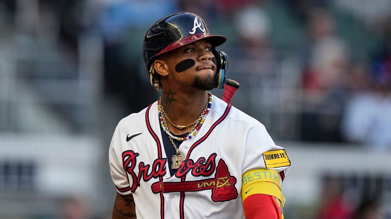 Acuna emotional but confident amid 2nd ACL tear