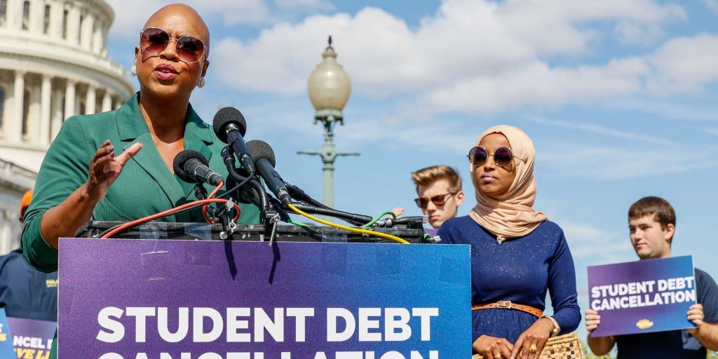 Student-loan borrowers should no longer be serviced by a major company that's been scrutinized for bad behavior, a group of Democratic lawmakers and advocates say: 'It's time to fire MOHELA'