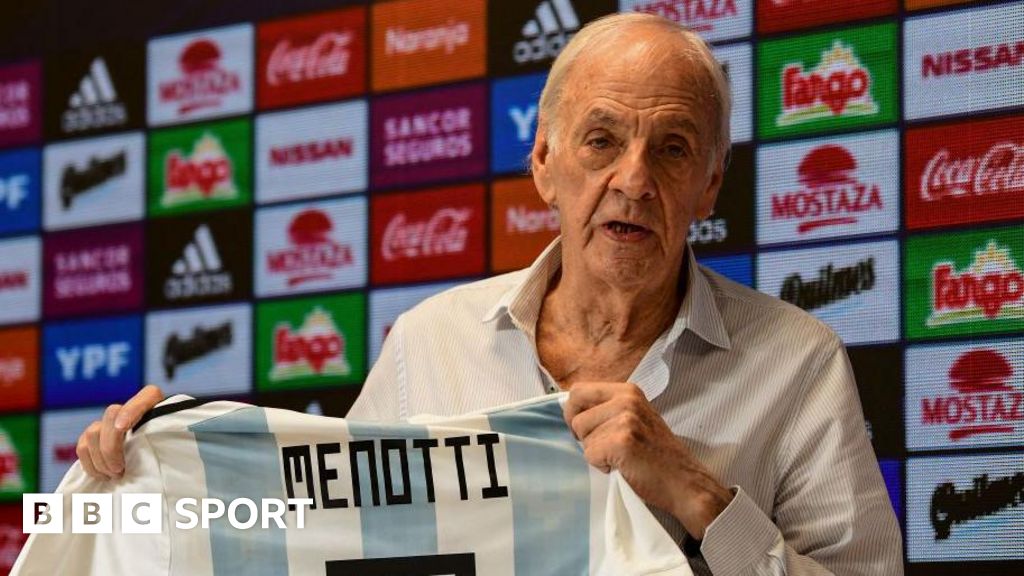 World Cup-winning coach Menotti dies aged 85