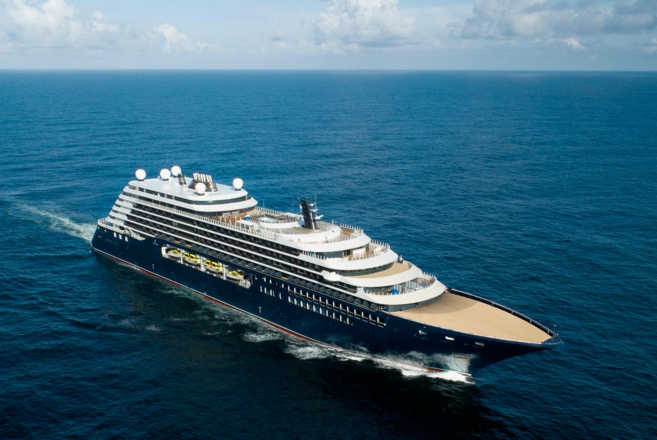 Ritz-Carlton Yacht Collection Extends Ilma’s Mediterranean Season