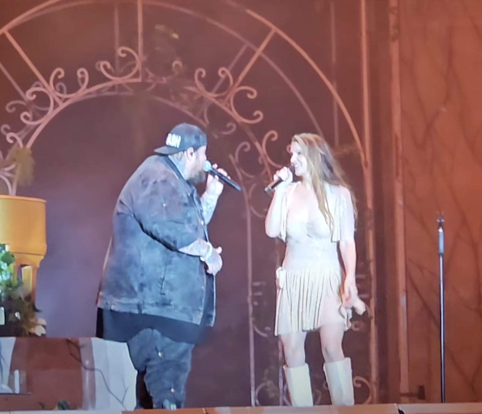 Watch Lana Del Rey & Jelly Roll Sing “Sweet Home Alabama” In Alabama